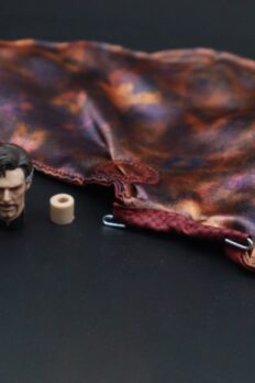 Head và áo choàng nhân vật Doctor Strange tỉ lệ 1/12 vừa body nam, SFH