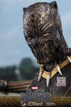 Mô Hình  1/6 Hot Toys Erik Killmonger trong  Black Panther Chính Hãng