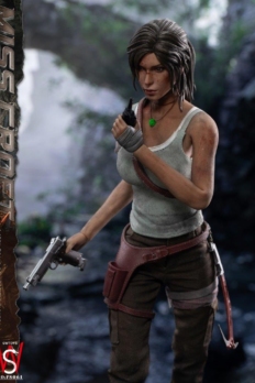 1/6 Scale SW Toys FS061 Tomb Raider Lara Croft CroftCollectibles Figure