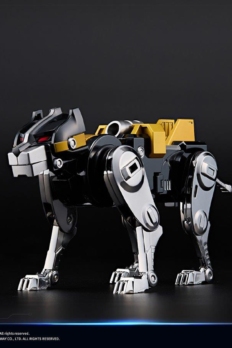 BLITZWAY 38CM Tall Black Voltron Collectible Figure