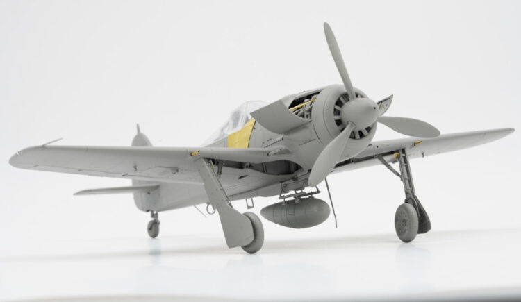 Mô hình nhựa lắp ghép 1/35 Border Model BDMBF009 Focke-Wulf Fw190A-8R2/R6/R7/R8 (4in1) - Image 4