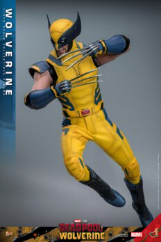 Wolverine Sixth Scale Action Figure by Hot Toys: In action pose with one foot slightly off of the ground and arms up and claws out. Collector Edition - Prototype Shown View 4