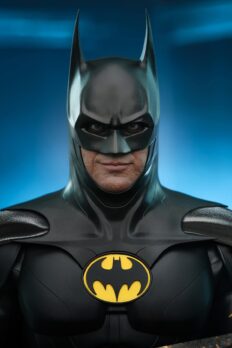 DC Comics Batman (Modern Suit) Sixth Scale Figure - Prototype Shown View 4